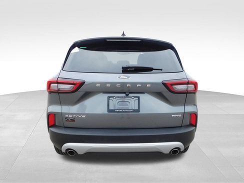Used 2023 Ford Escape Active AWD/4WD image 4