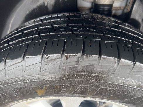 Used 2021 Kia Telluride LX image 43