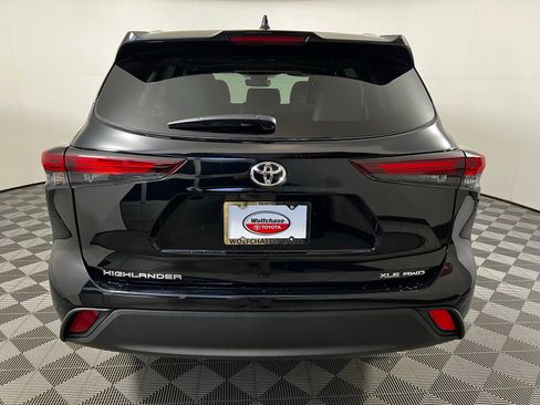 Used 2026 Toyota Highlander XLE AWD/4WD image 6