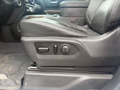 Used 2019 Chevrolet Silverado 1500 RST w/ True North Edition AWD/4WD image 11