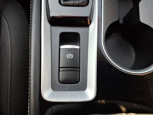 Certified 2023 Nissan Altima 2.5 SV AWD/4WD image 21
