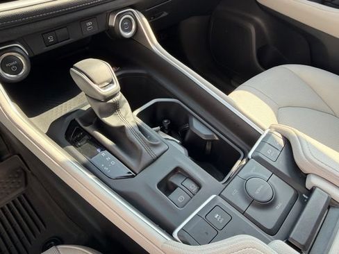 Used 2026 Toyota Grand Highlander AWD Hybrid image 21