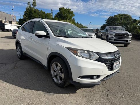 Used 2016 Honda HR-V EX-L image 7