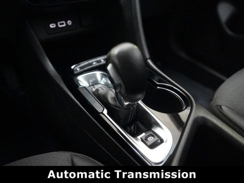 Used 2023 Buick Encore GX Select image 27