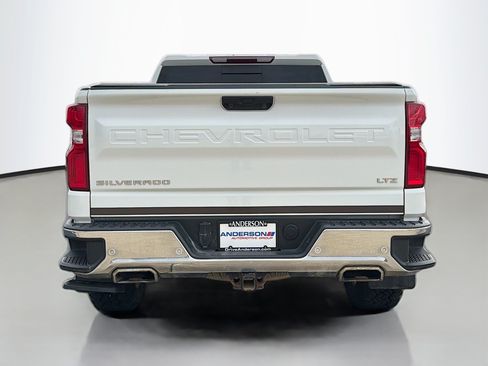 Used 2024 Chevrolet Silverado 1500 LTZ AWD/4WD image 13