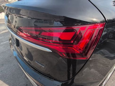 Used 2025 Audi Q5 2.0T Premium Plus w/ Premium Plus Package image 12