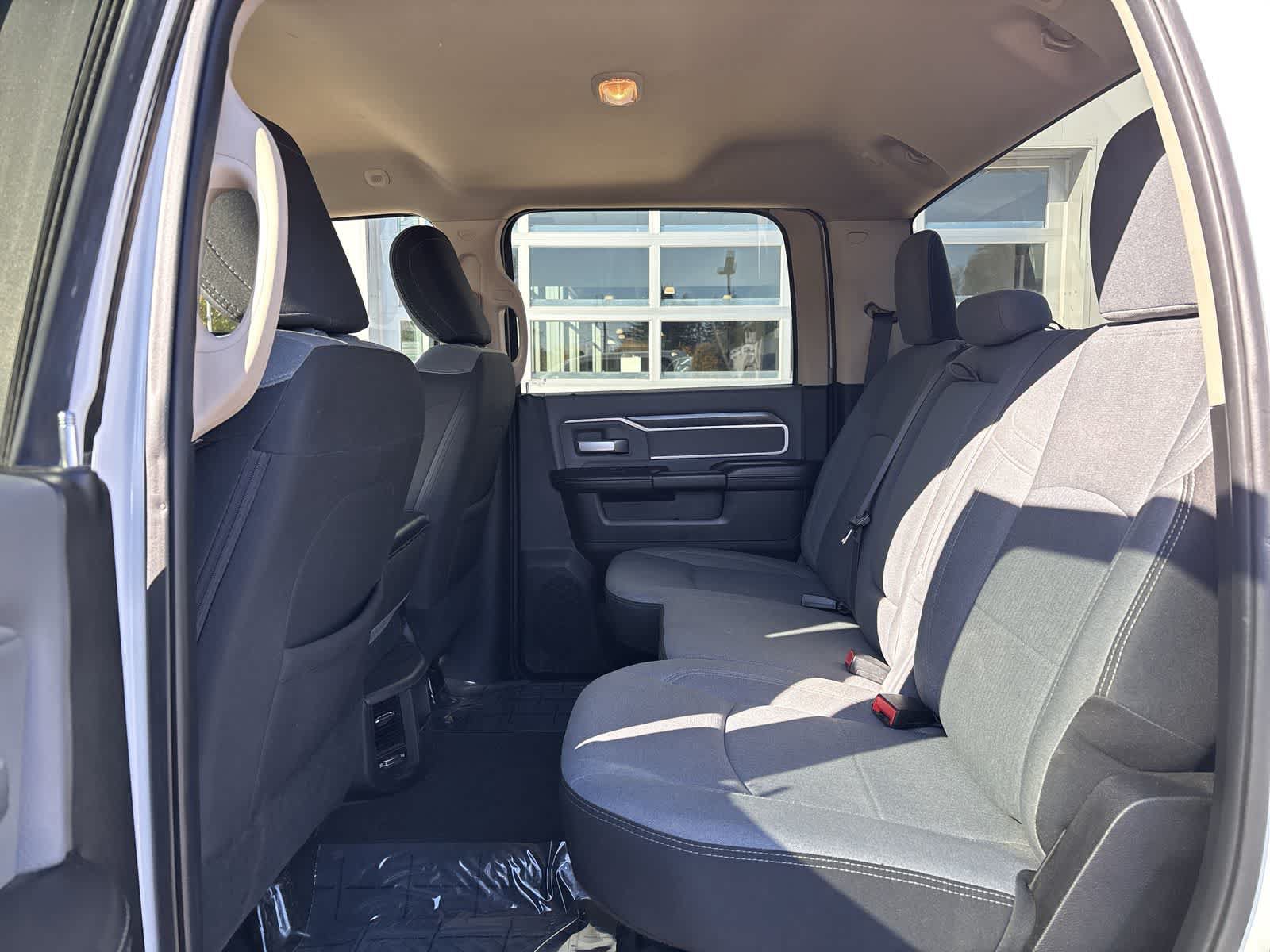 Used 2019 RAM 2500 Big Horn w/ Protection Group AWD/4WD image 9