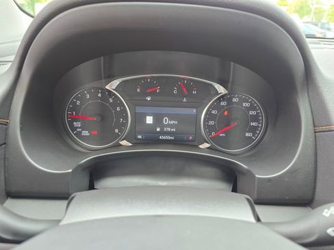 Used 2024 GMC Terrain AT4 w/ Infotainment Package II AWD/4WD image 11