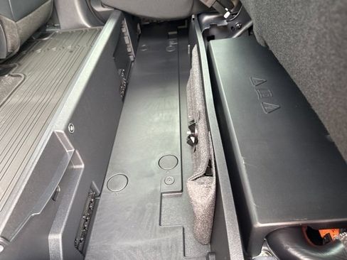 New 2025 Ford F350 Lariat w/ Lariat Ultimate Package image 18