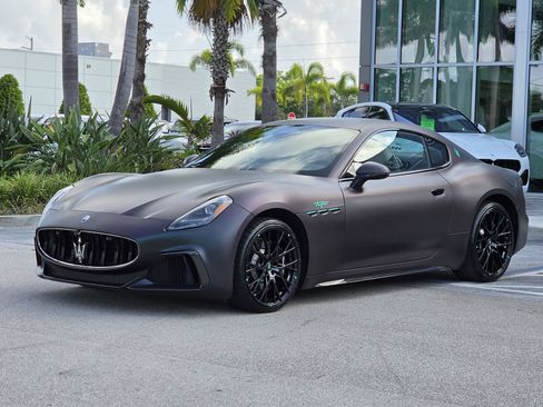 Used 2024 Maserati GranTurismo Trofeo AWD/4WD image 3