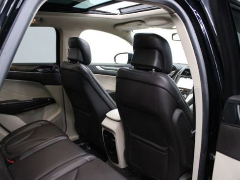 Used 2017 Lincoln MKC Reserve image 26