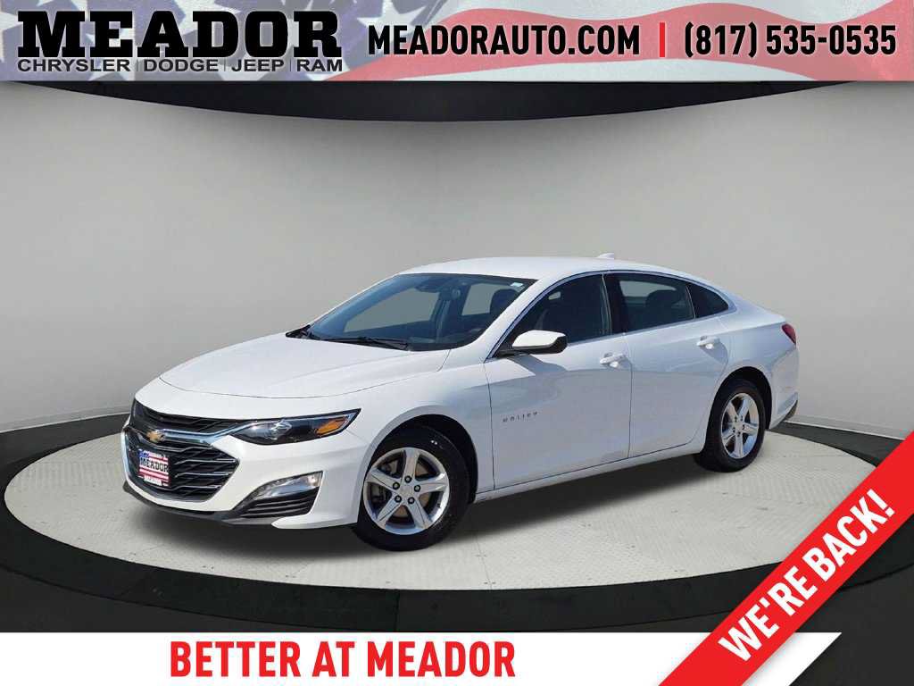 Used 2024 Chevrolet Malibu LT FWD image 1