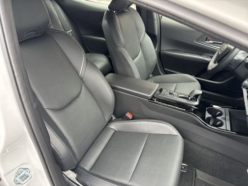 Certified 2026 Toyota Prius AWD image 27