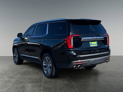 Used 2021 GMC Yukon Denali w/ Denali Premium Package AWD/4WD image 5