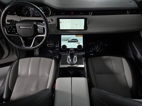 Used 2023 Land Rover Range Rover Evoque R-Dynamic SE AWD/4WD image 4