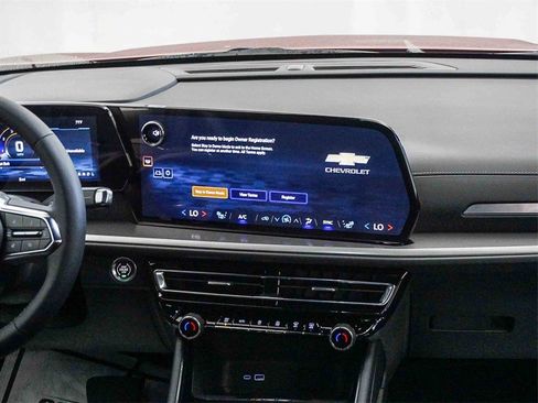 New 2026 Chevrolet Traverse LT w/ LPO, Floor Liner Package image 16