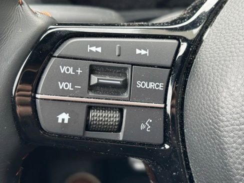 Certified 2025 Honda HR-V Sport image 10