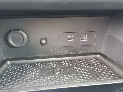 Used 2025 Nissan Pathfinder SL w/ Cargo Package AWD/4WD image 9
