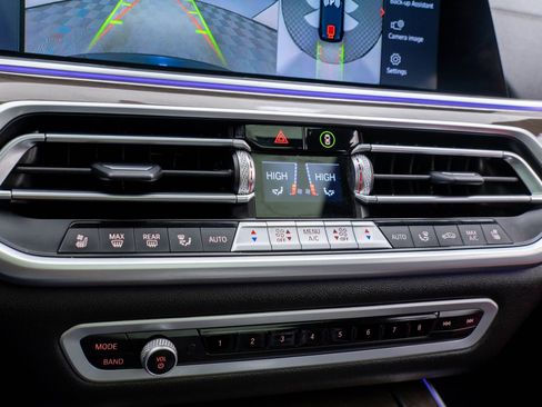 Certified 2023 BMW X5 xDrive40i w/ Executive Package image 28