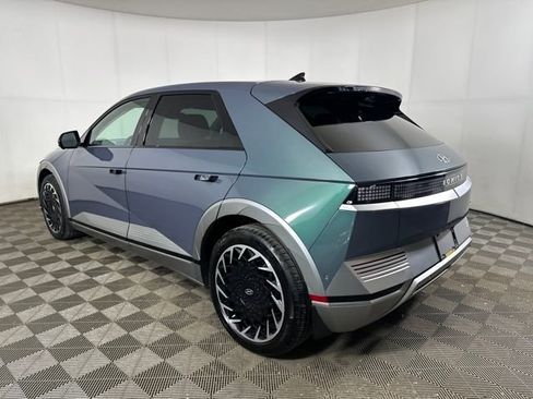 Used 2024 Hyundai Ioniq 5 Limited image 5