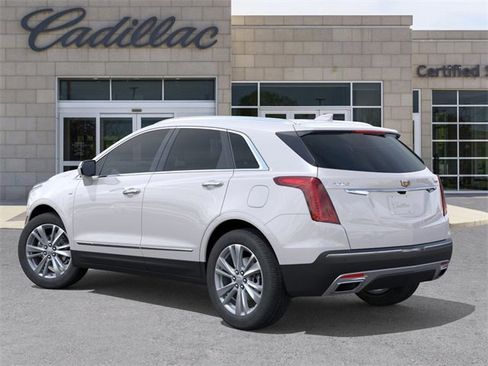 New 2026 Cadillac XT5 Premium Luxury image 3