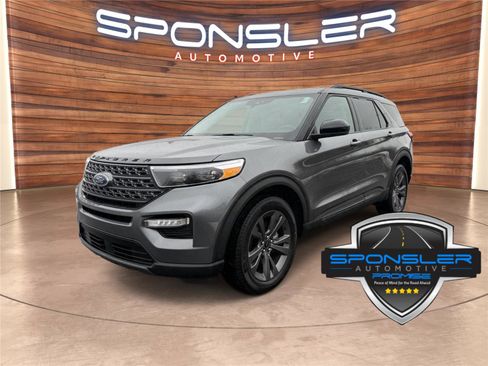 Used 2023 Ford Explorer XLT w/ Equipment Group 202A image 1