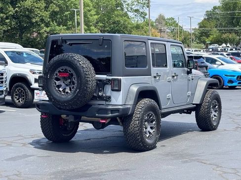 Used 2016 Jeep Wrangler Unlimited Rubicon AWD/4WD image 15