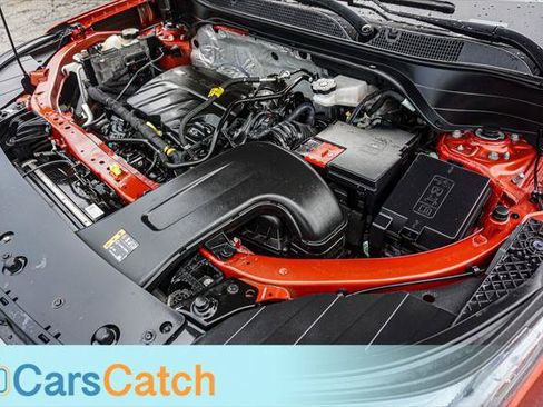 Used 2024 Chevrolet Trax RS w/ Driver Confidence Package FWD image 38