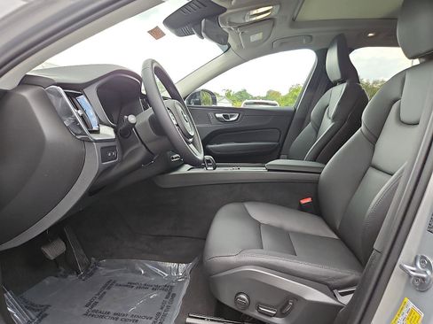 Certified 2024 Volvo XC60 T8 Core w/ Protection Package Premier image 13