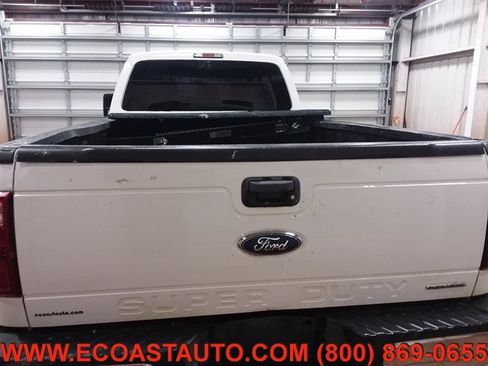 Used 2015 Ford F250 XLT w/ XLT Interior Package image 8