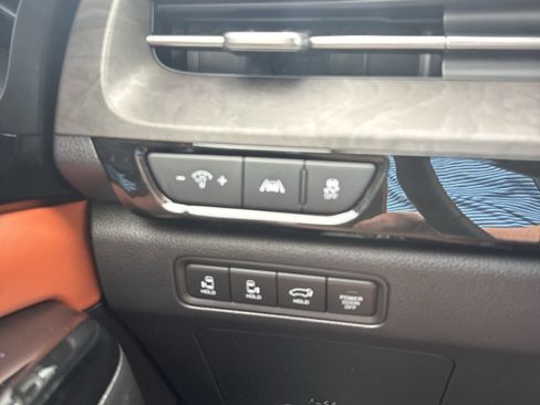 Used 2022 Kia Carnival SX image 27