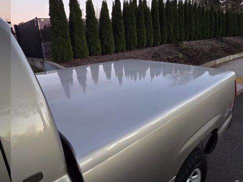 Used 2001 Chevrolet Silverado 1500 4x4 Regular Cab w/ Firm Ride Suspension Pkg image 9