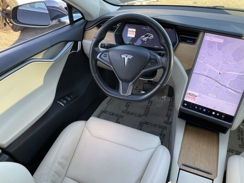 Used 2019 Tesla Model S Long Range image 37