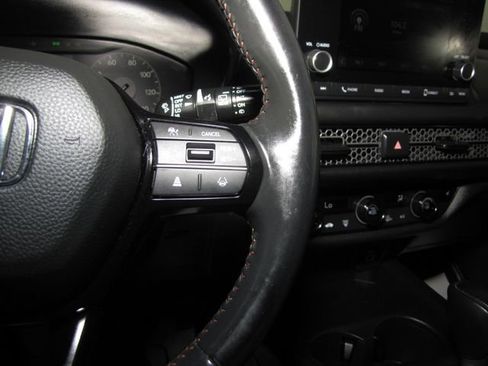 Certified 2023 Honda HR-V Sport image 6