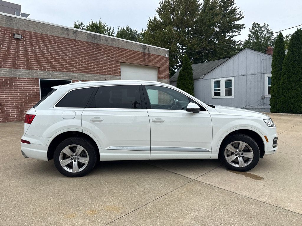 Used 2019 Audi Q7 2.0T Premium w/ Convenience Package AWD/4WD image 4