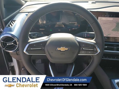 New 2026 Chevrolet Equinox EV LT image 27