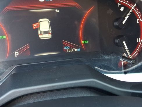 Certified 2025 Toyota RAV4 XLE AWD/4WD image 21