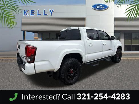 Used 2023 Toyota Tacoma SR5 w/ Technology Package AWD/4WD image 5