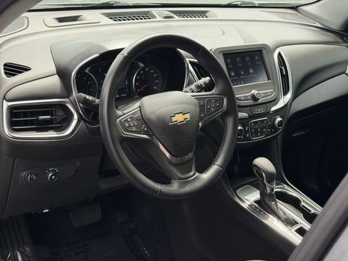 Used 2024 Chevrolet Equinox LT FWD image 15