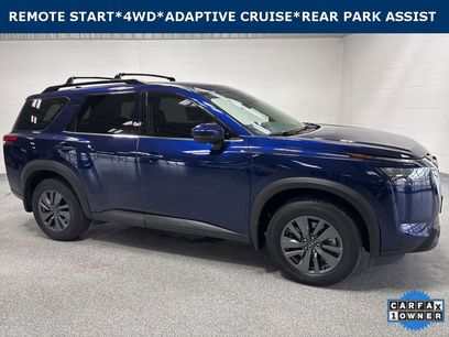 Used 2024 Nissan Pathfinder SV