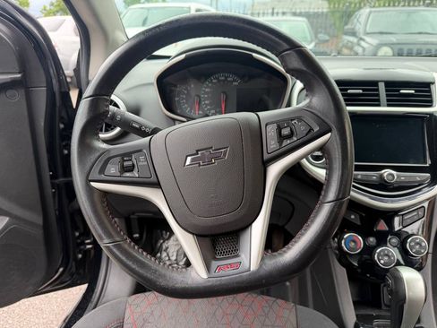 Used 2018 Chevrolet Sonic LT FWD image 21