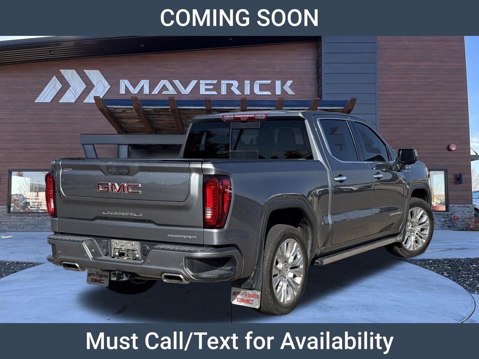 Used 2022 GMC Sierra 1500 Denali w/ Denali Reserve Package AWD/4WD image 8