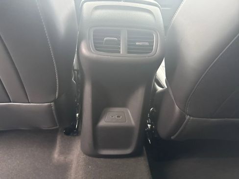 Used 2025 Buick Envision Preferred image 30