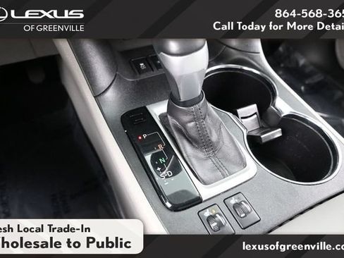 Used 2017 Toyota Highlander XLE FWD image 15