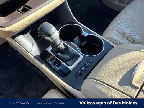 Used 2018 Toyota Highlander Limited image 16