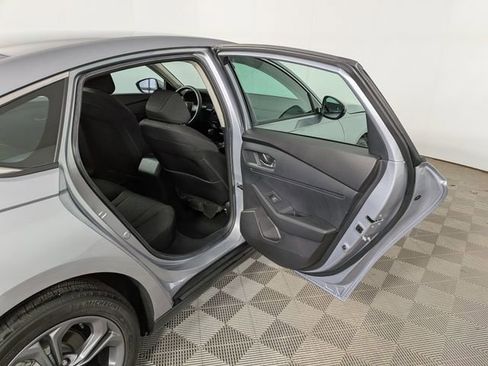 Used 2023 Honda Accord EX image 32