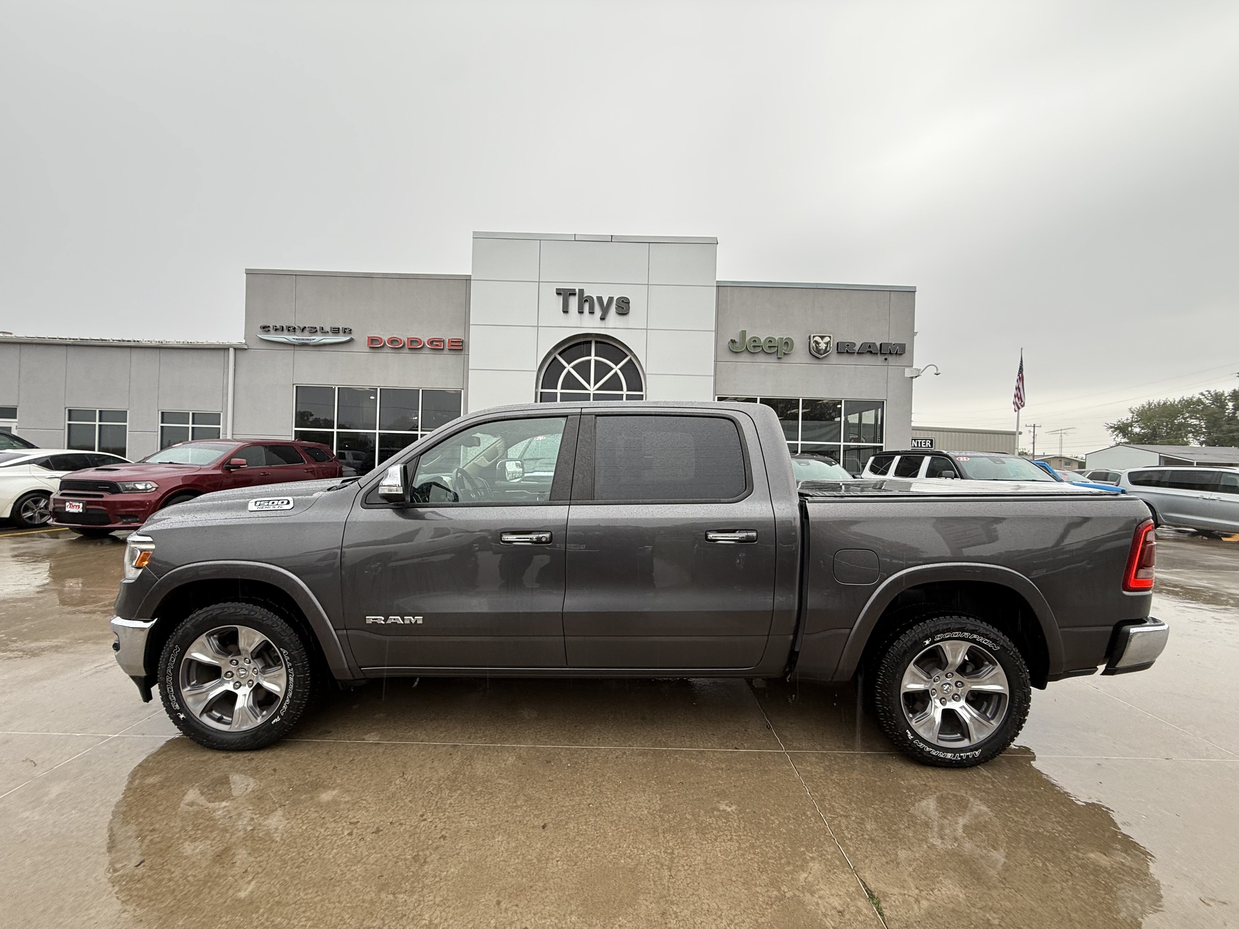Used 2020 RAM 1500 Laramie AWD/4WD image 30