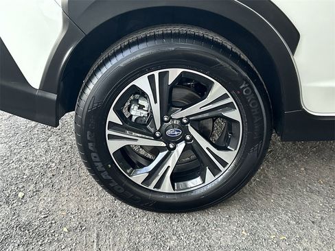Certified 2025 Subaru Crosstrek 2.5i Premium image 12