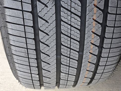 Certified 2023 Acura MDX FWD w/ Technology Package image 17