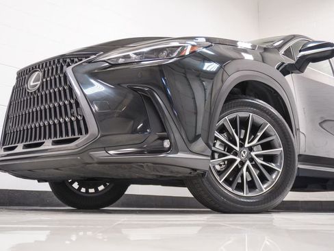 Used 2022 Lexus NX 350 AWD image 2